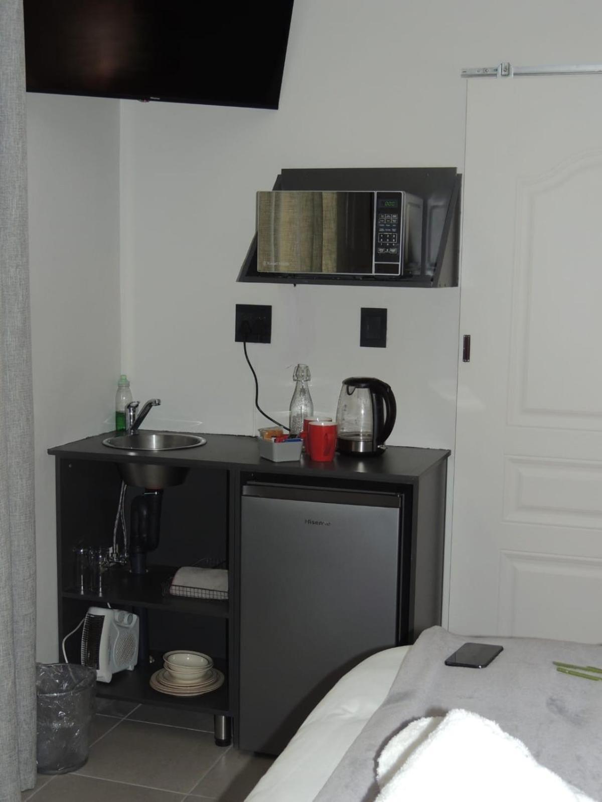 The Lantern Guesthouse Bloemfontein Extérieur photo