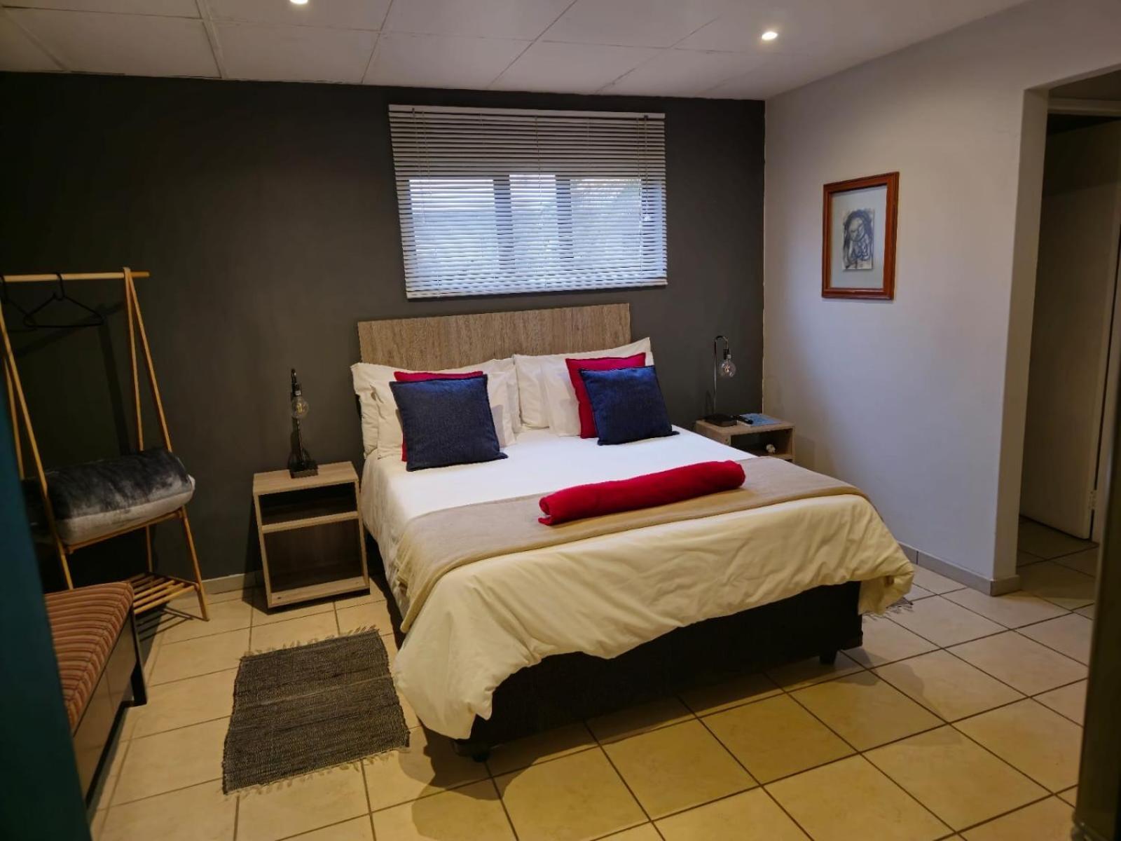 The Lantern Guesthouse Bloemfontein Extérieur photo