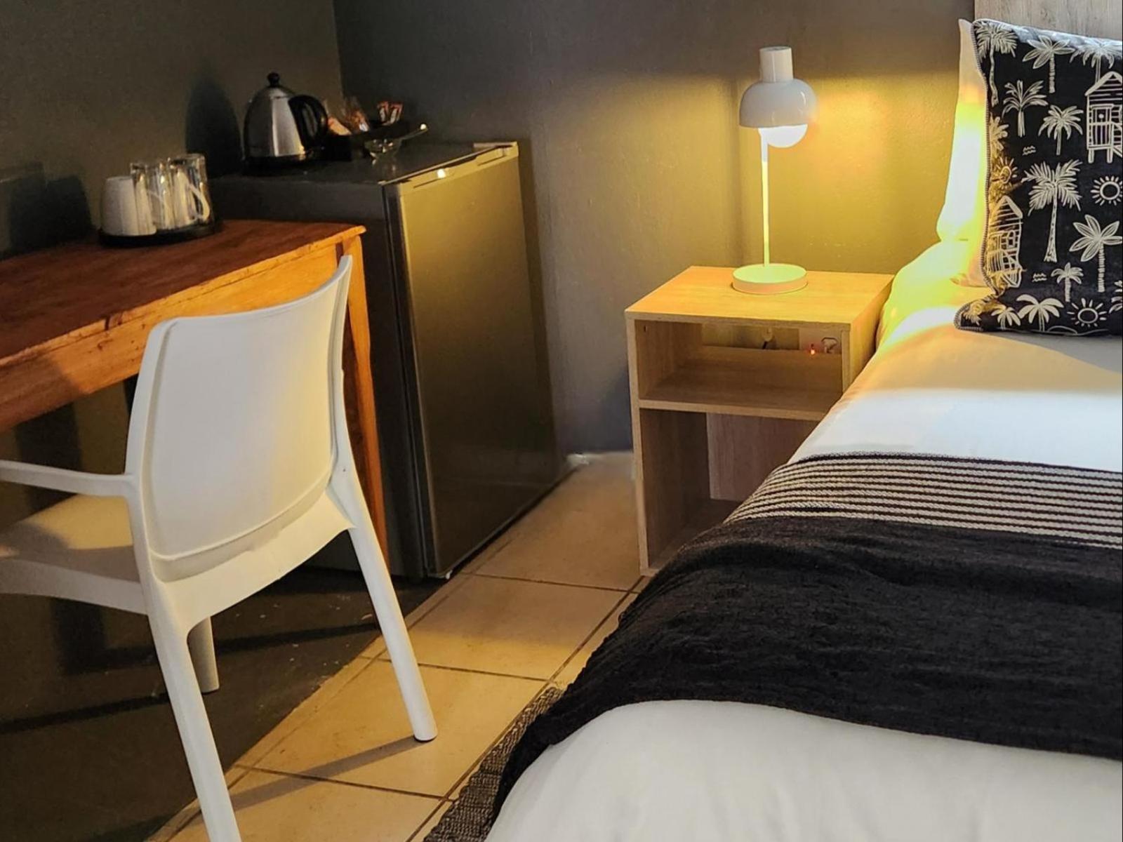 The Lantern Guesthouse Bloemfontein Extérieur photo